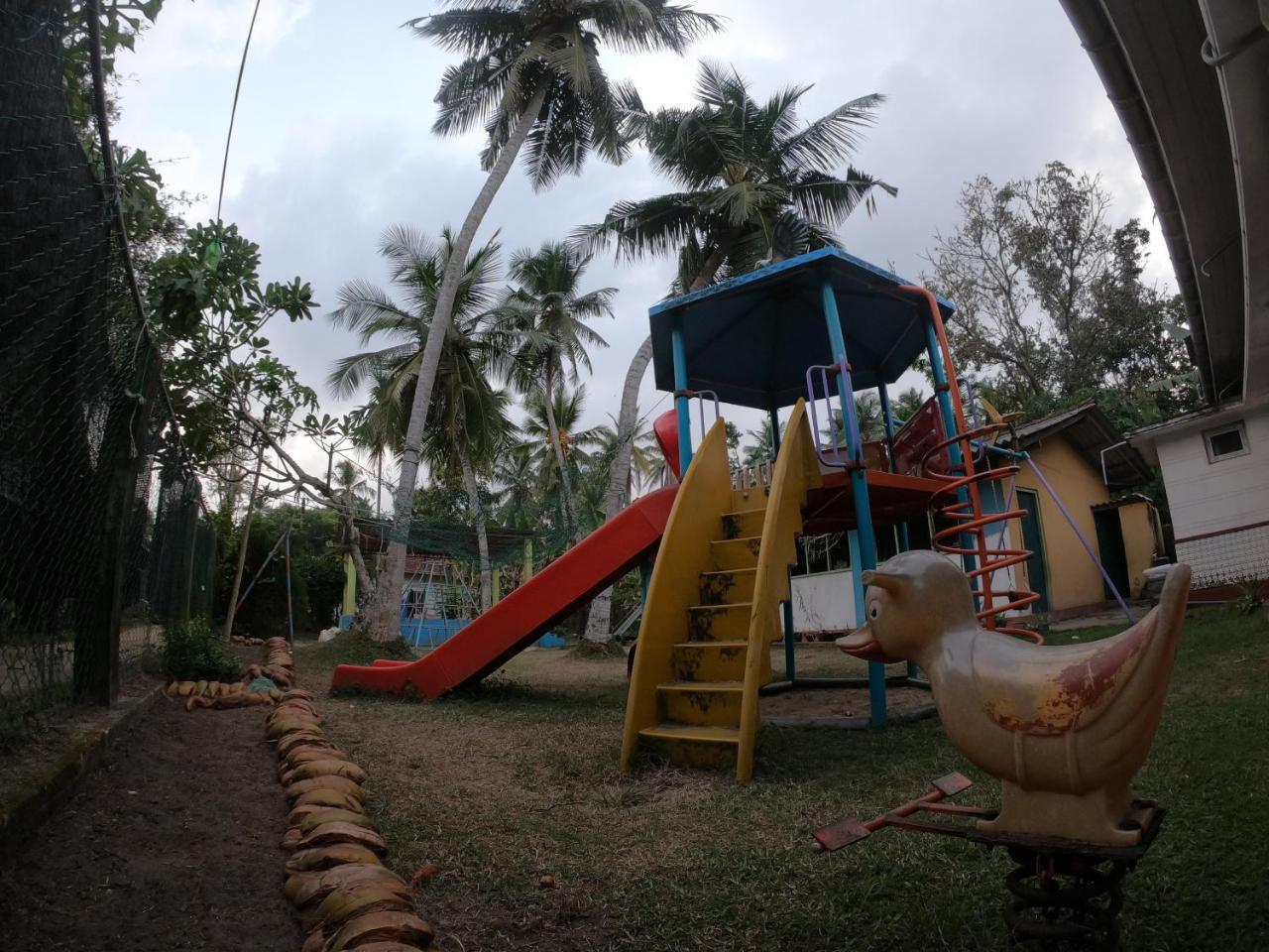 Shrinith'S Place - Dodanduwa Hikkaduwa Exterior foto